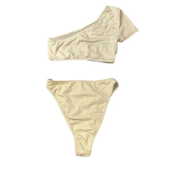 PrettyLittleThing Swim Suit - Picture 2 of 3